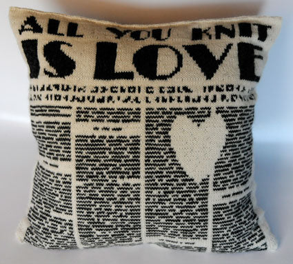 All you knit is love-pute