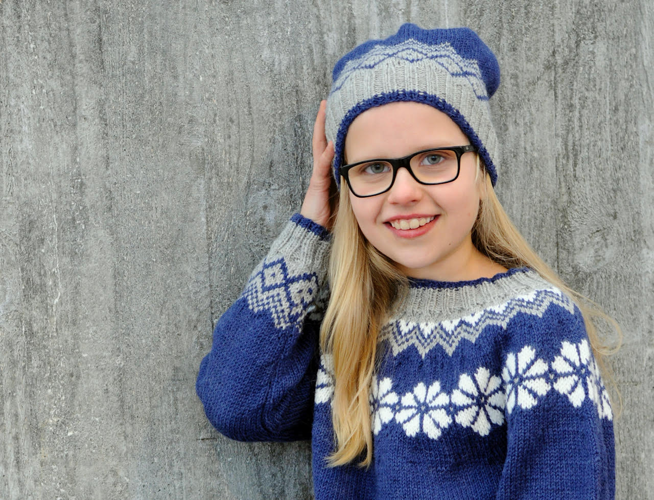 Gupu barnegenser og lue