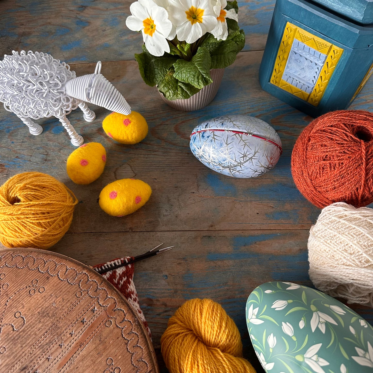 Easter Mitten Mystery 2026