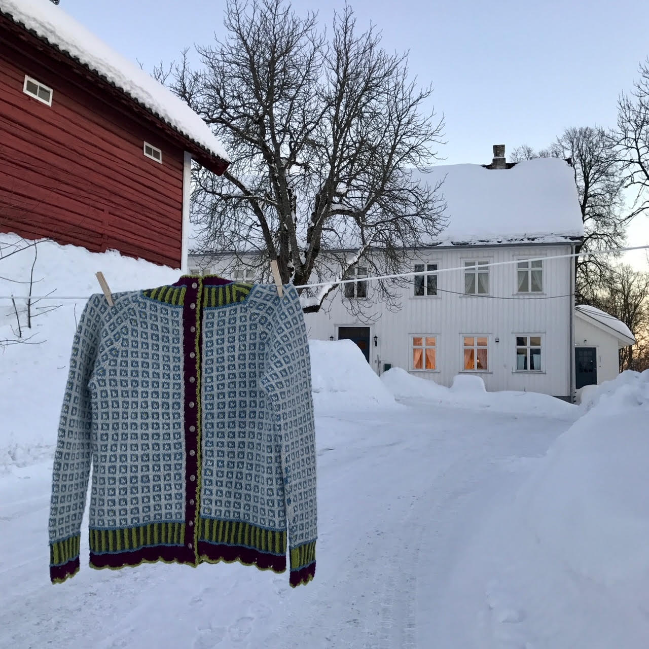 Solli kofte med raglanfelling